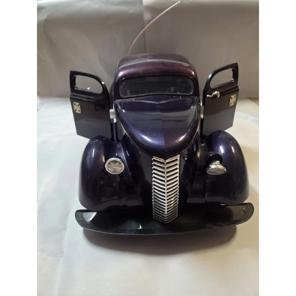 Jesse James WCC 1/6 1936 Ford Coupe R/C, Purple & Black, Untested, No Control